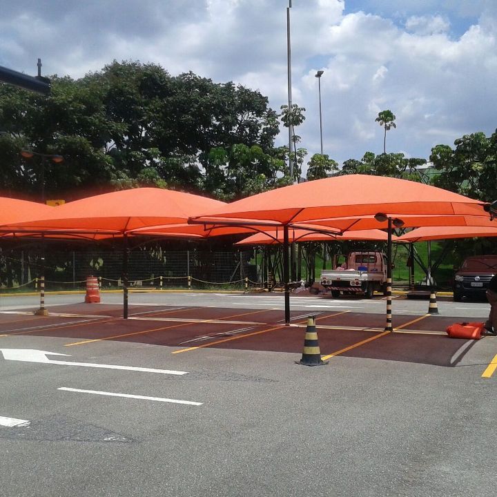 Cobertura para Estacionamento Hipermercados